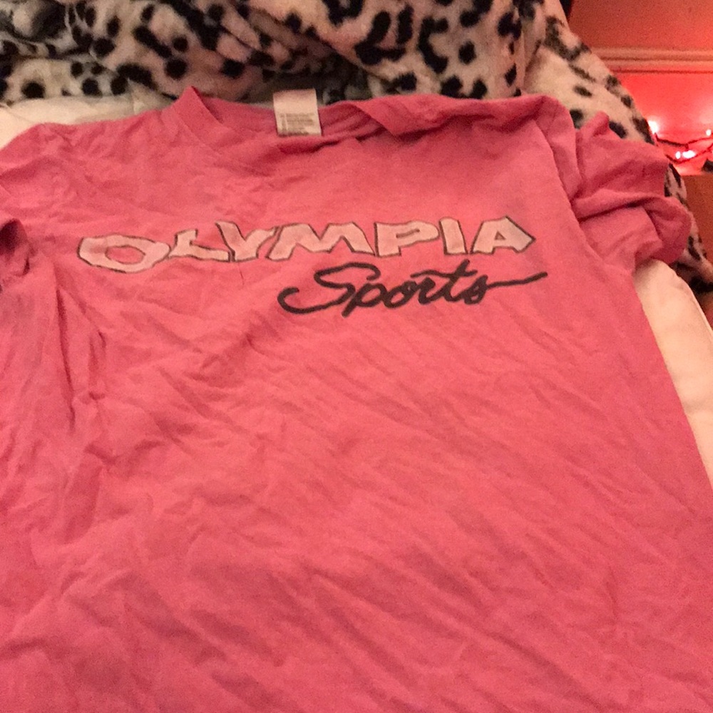 Olympia sports small tee